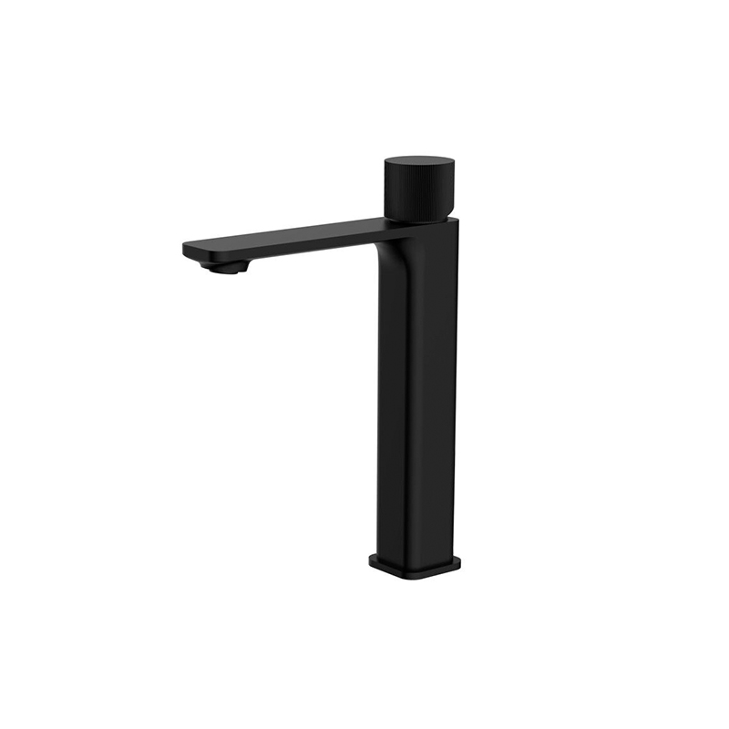 Qi Luxus Tower Basin Mixer Matte Black